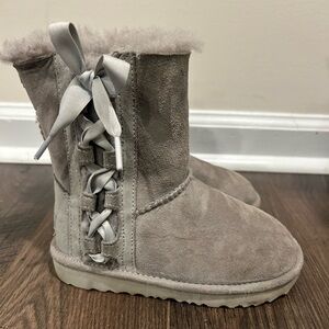 Toddler Grey Uggs 11c